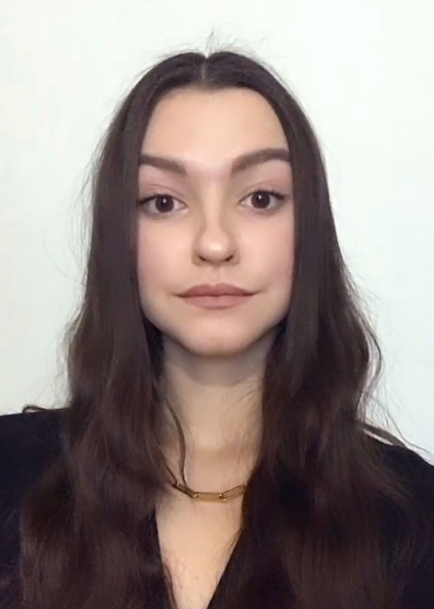 Анна Емельянова