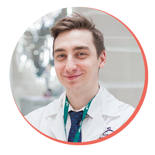 Онколог Владислав Евсеев.png
