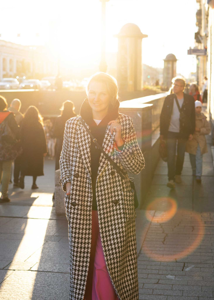 Инна-в-Петербурге.jpg Инна-в-Петербурге.jpg