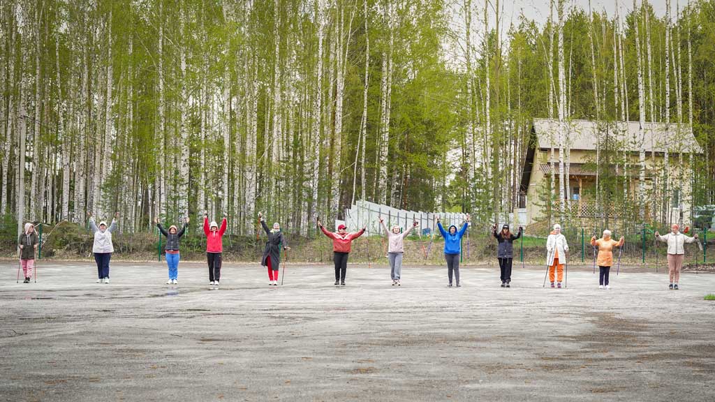 Women Camp.jpg Women Camp.jpg