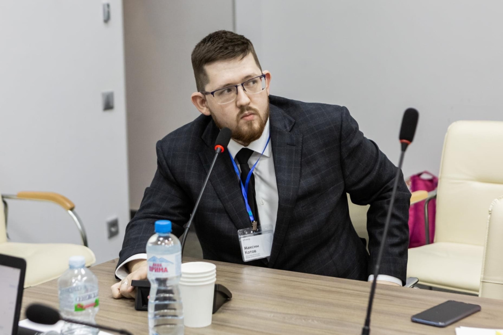 На научной конференции.jpg