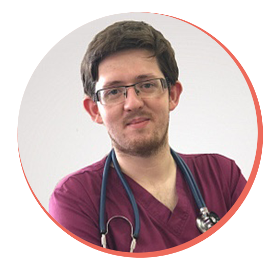 Онколог Максим Котов.png