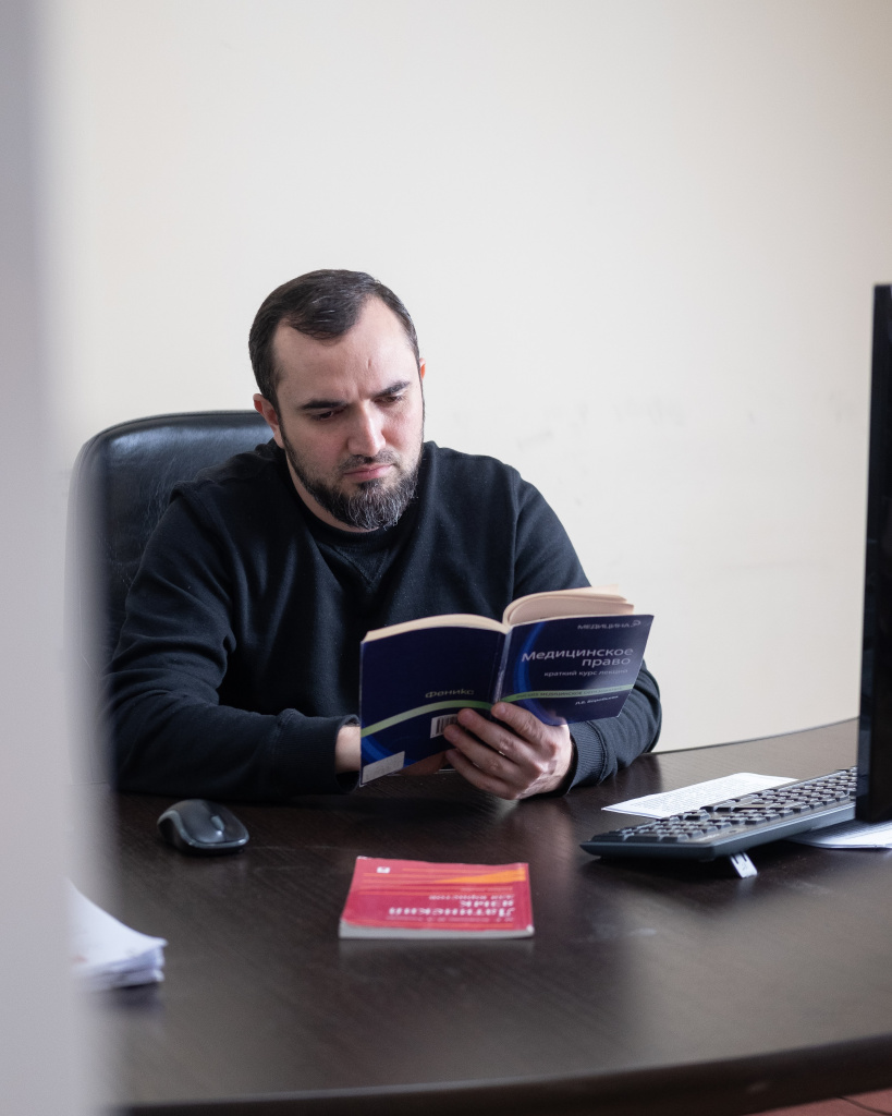 Сулейман Сулейманов.jpg