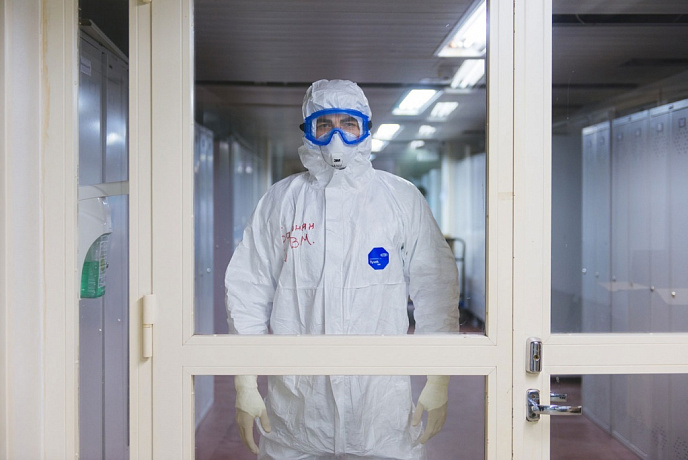 Инфекционист Оксана Станевич о новой волне COVID-19, вакцинации и коллективном иммунитете