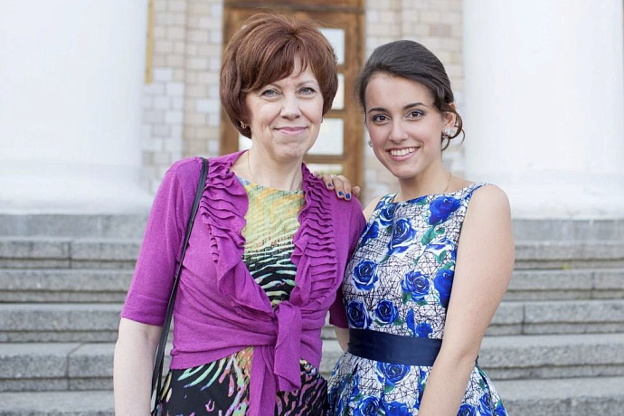 «Когда сталкиваешься с потерей, с жадностью начинаешь проживать жизнь — за себя и за близкого»