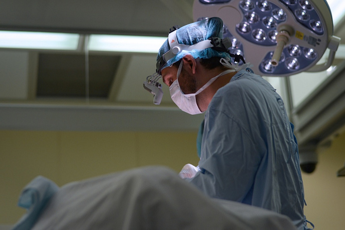 Онколог Григорий Зиновьев: «Коварство сарком мягких тканей и костей — бессимптомный рост» 